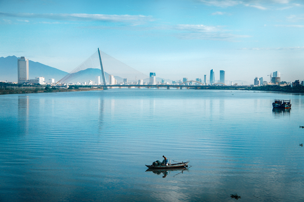 Cầu sông Hàn là một biểu tượng nổi tiếng ở Đà Nẵng | Cảnh đẹp Đà Nẵng