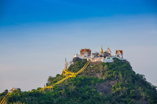 ที่เที่ยวประจวบคีรีขันธ์ เขาช่องกระจก