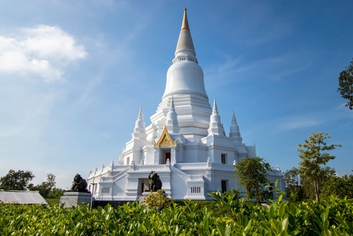ที่เที่ยวสิงห์บุรี วัดอัมพวัน