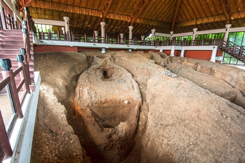 ที่เที่ยวสิงห์บุรี โบราณสถานเตาเผาแม่น้ำน้อย