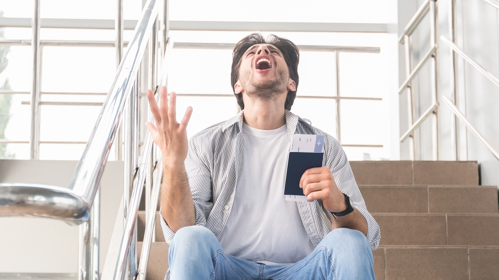 Ketinggalan Pesawat Apakah Tiket Hangus