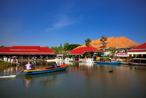 ที่เที่ยวประจวบคีรีขันธ์ ตลาดน้ำหัวหินสามพันนา