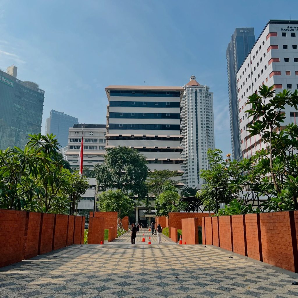 Lokasi, Jam Buka & Daftar Tenant ATMAterra Communal Space