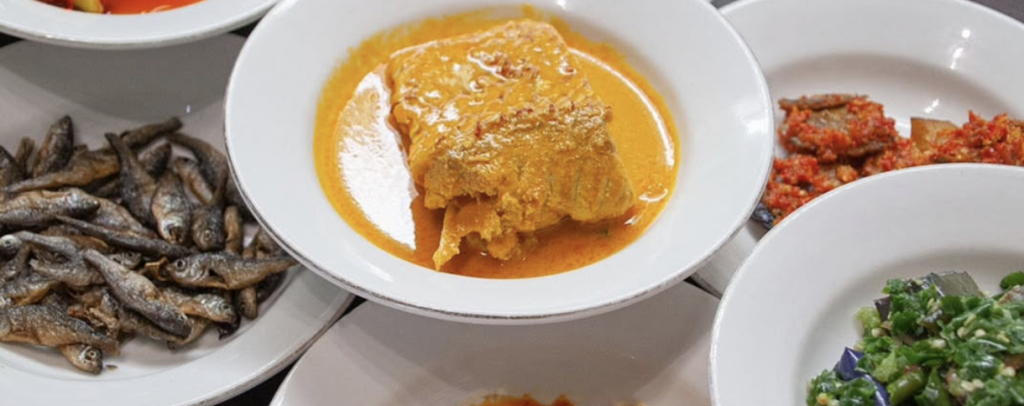 Nasi Kapau Kampung Khas Minang