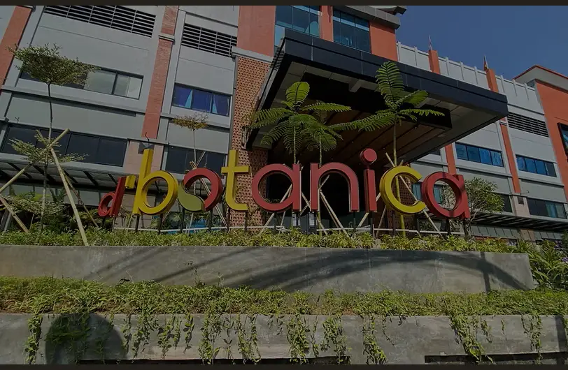 Landmark Terkenal dan Tempat Wisata dekat Kantor Pusat Pasteur Trans 