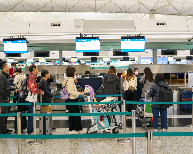 Perbandingan Fasilitas Terminal 1 dan Terminal 2 di Bandara Juanda
