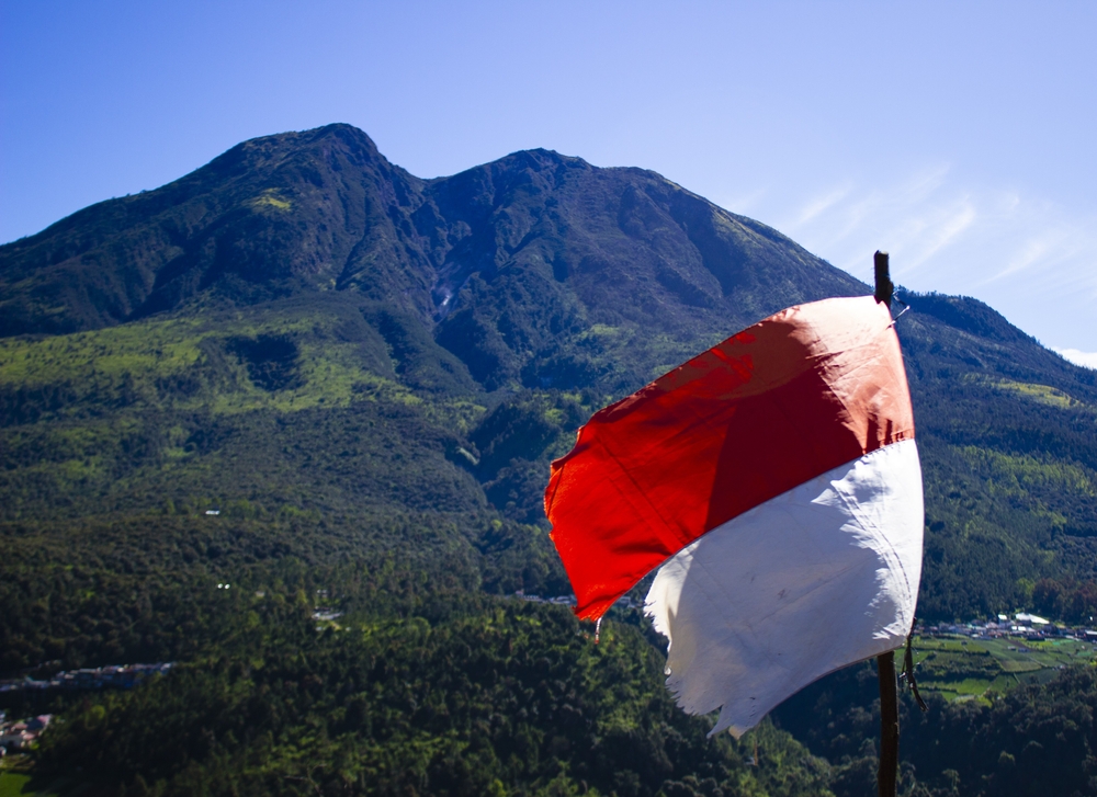 Tips Mendaki Gunung 17 Agustus
