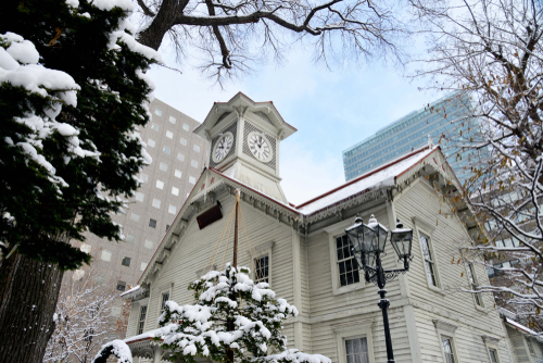 หอนาฬิกาซัปโปโร (Sapporo Clock Tower) – ซัปโปโร
