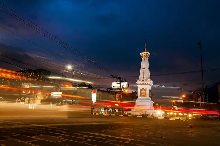 Landmark Terkenal & Tempat Wisata Dekat Joglosemar Yogyakarta