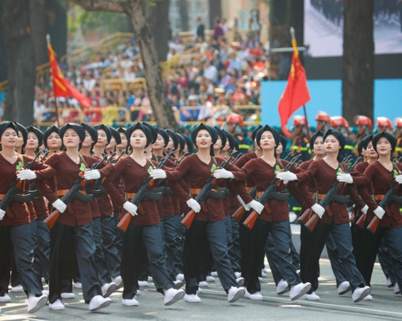 nu-du-kich-mien-bac