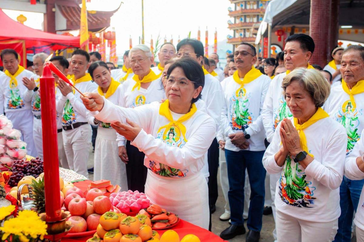 กินเจเบตง คึกคักมั่นเงินสะพัดมหาศาลในรอบ5 ปี