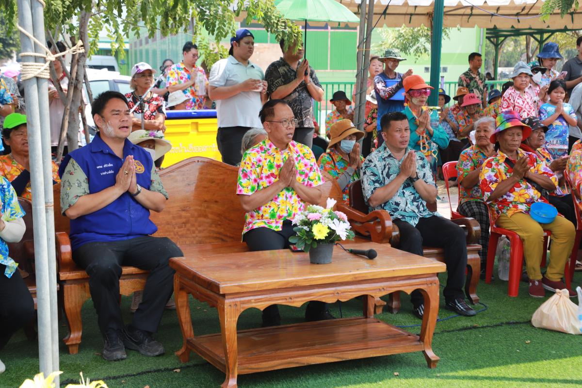 รองผู้ว่าราชการจังหวัดอ่างทอง เป็นประธานฝ่ายฆราวาส ประเพณี สรงน้ำพระร้อย ประจำปี 2569