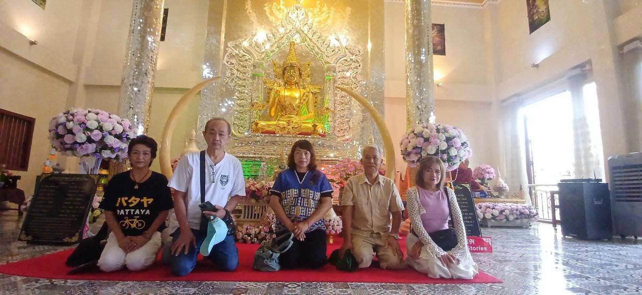 ผอ.ททท.ตาก ชวนเที่ยว สัมผัสเสน่ห์ศิลปะพม่า&ndash;ไทใหญ่ ณ วัดสุนทรีกาวาส (วัดป่าใหม่) อำเภอแม่สอด จังหวัดตาก