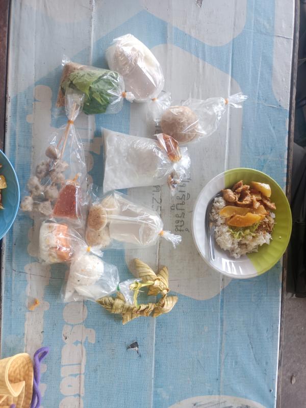 รสชาติแห่งกาลเวลา: ท่องวิถีคนแขกสงขลาโบราณ ณ ตลาดนัดบ้านหัวเขา