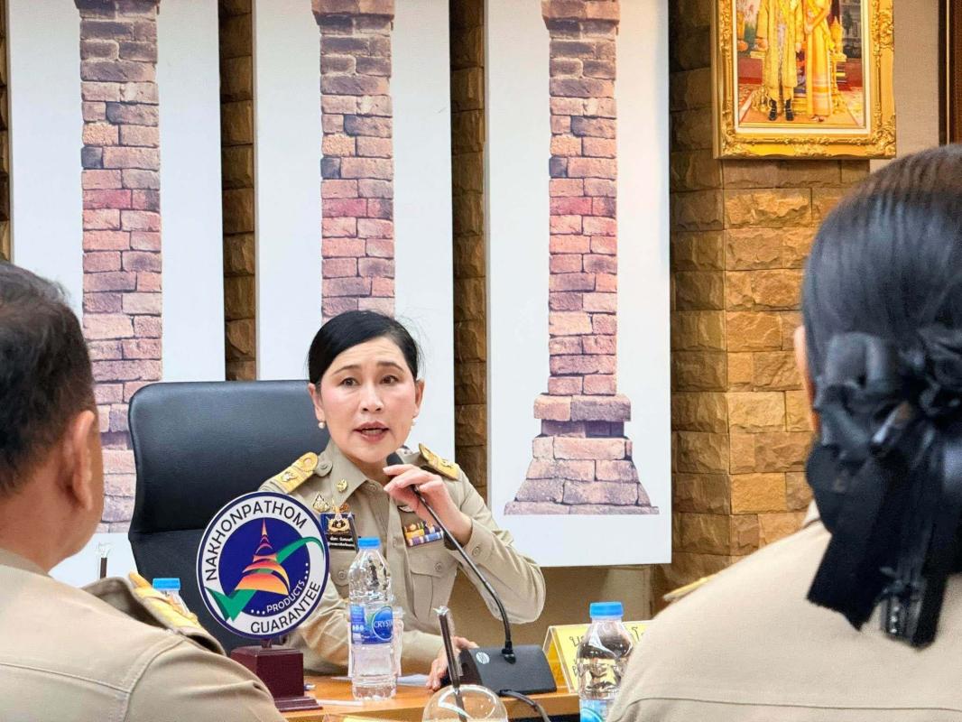 สภาเกษตรกรจังหวัดนครปฐม  ประชุมหารือแนวทางรับมือวิกฤตพลังงาน  ในเรื่องน้ำมันเชื้อเพลิง  แนวทางการช่วยเหลือเกษตรกร 