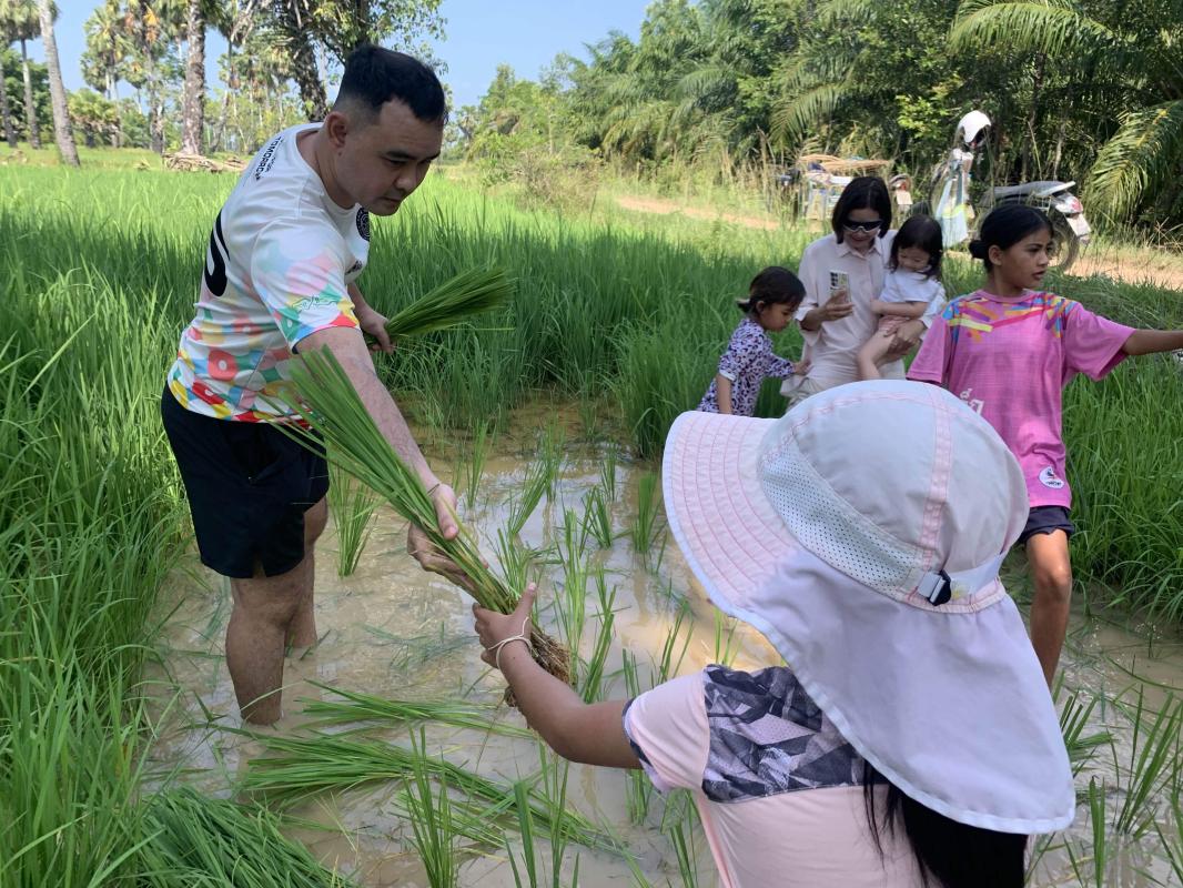 เรียนรู้วิถีตาลโตนดชุมชนวัดจันทร์