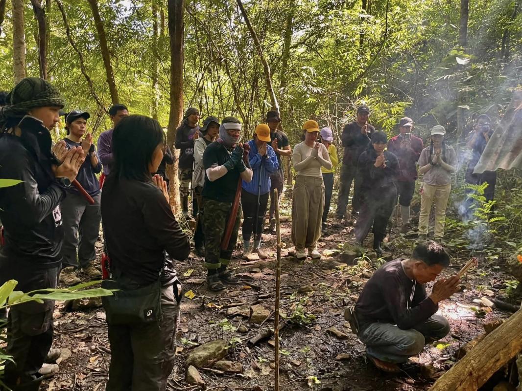 ทริปตะลุยดงโขมดภูแด่น คณะที่ 4 เส้นทางใหม่ทุกทริป