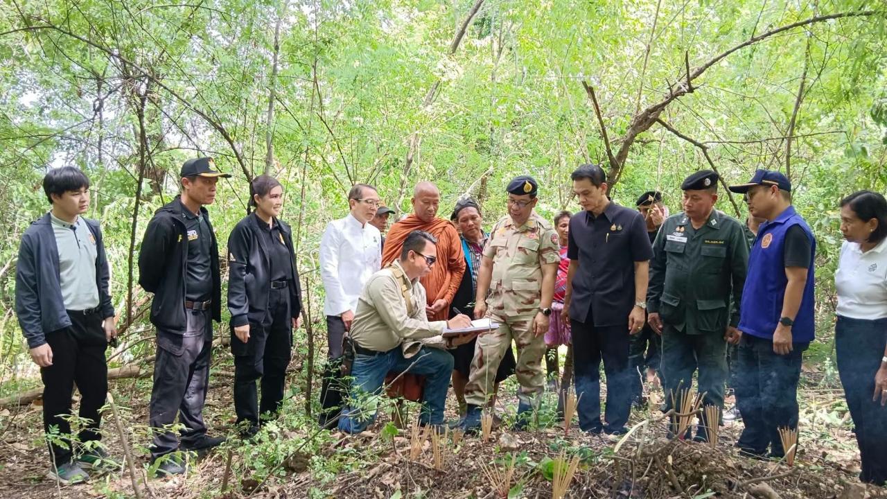 วัฒนธรรมจังหวัดตาก ลงพื้นที่สำรวจจุดสร้าง “พระบรมราชานุสาวรีย์สมเด็จพระเจ้าตากสินมหาราช” ตรวจสอบพื้นที่อย่างรอบคอบ ก่อนเดินหน้าโครงการ