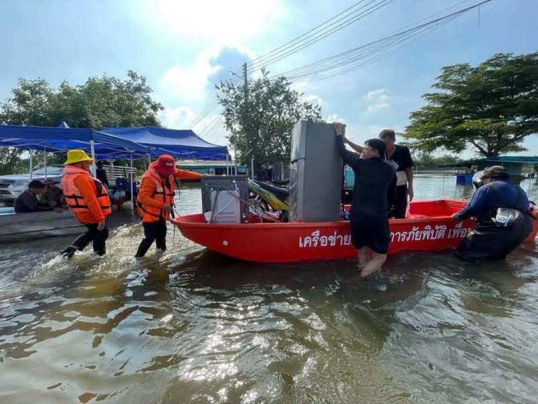 อบต.โพนทอง จัดทัพร่วมสู้ภัยพิบัติภาคตะวันออก พร้อมอาสาสมัครกู้ภัยทางน้ำ มูลนิธิเพื่อนพึ่ง (ภาฯ) และภาคีเครือข่าย