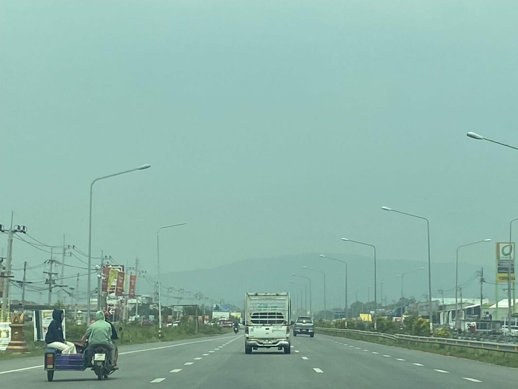 สงขลาเผชิญฝุ่น PM2.5 ท้องฟ้าขมุกขมัว แนะประชาชนติดตามคุณภาพอากาศ และป้องกันตนเอง