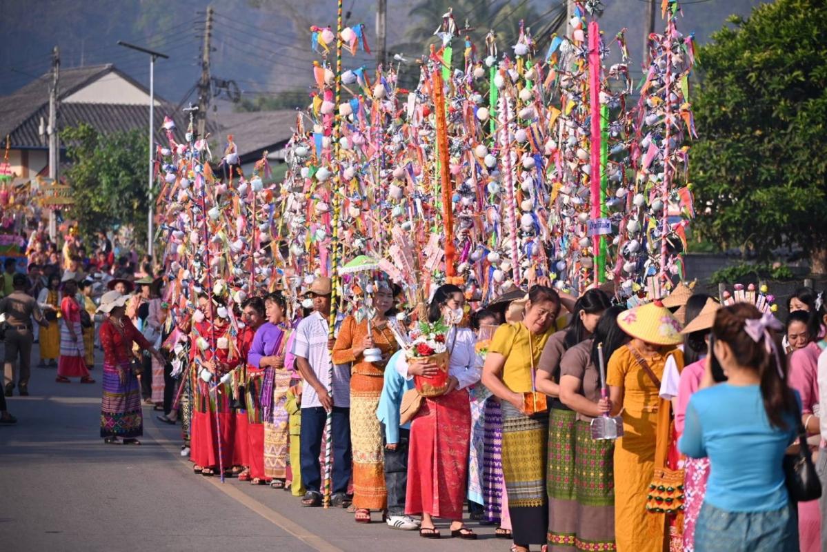 แห่คัวหลู่ ปอยส่างลอง แม่ฮ่องสอน งดงาม อลังการ