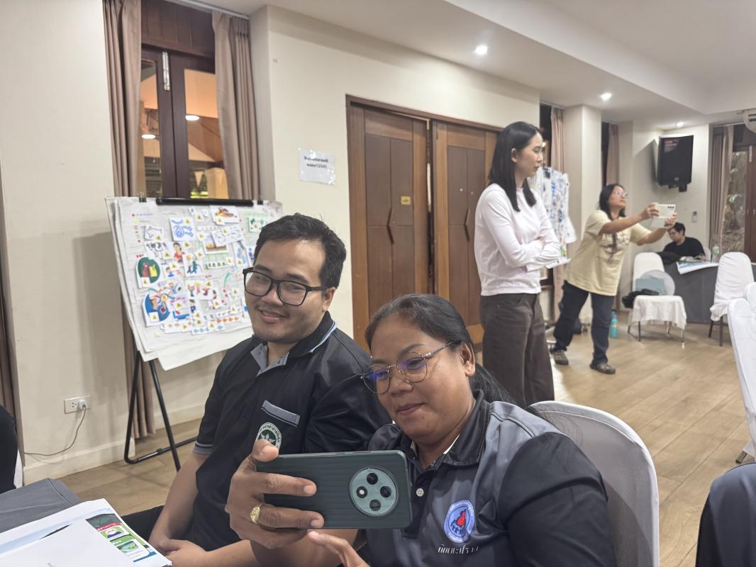 ระเบิดฟุ้งฝุ่นมีพิษ