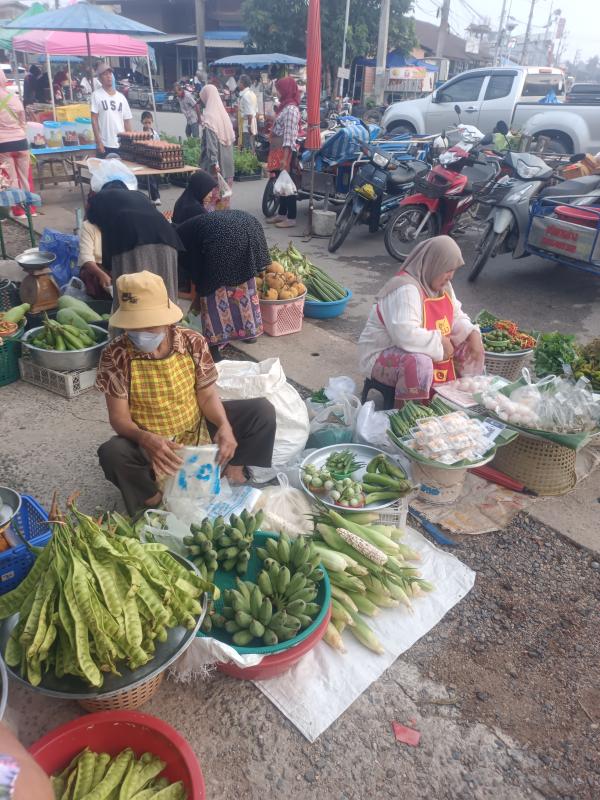 วิถีริมคลองอู่ตะเภา: ตลาดนัดเช้าวันศุกร์บ้านคตยาง