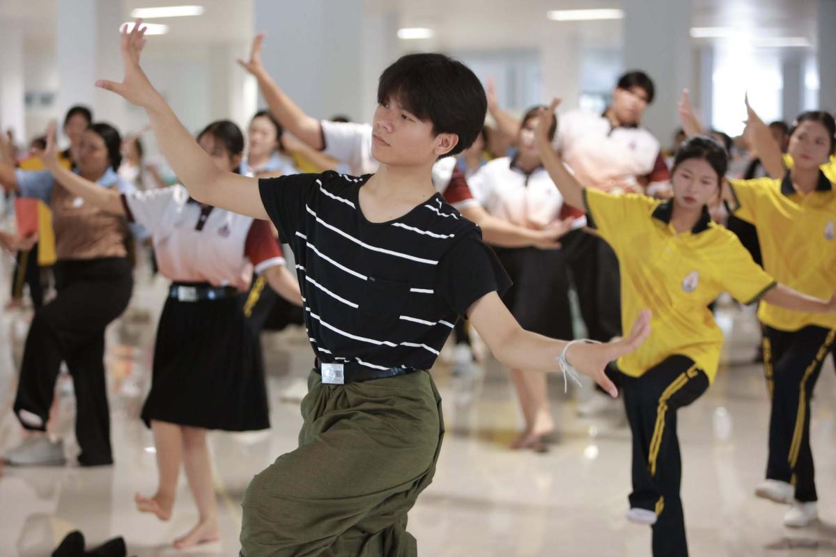 ม.นครพนม รวมใจบูชา "องค์พญาศรีสัตตนาคราช" ประเพณี 7 เดือน 7