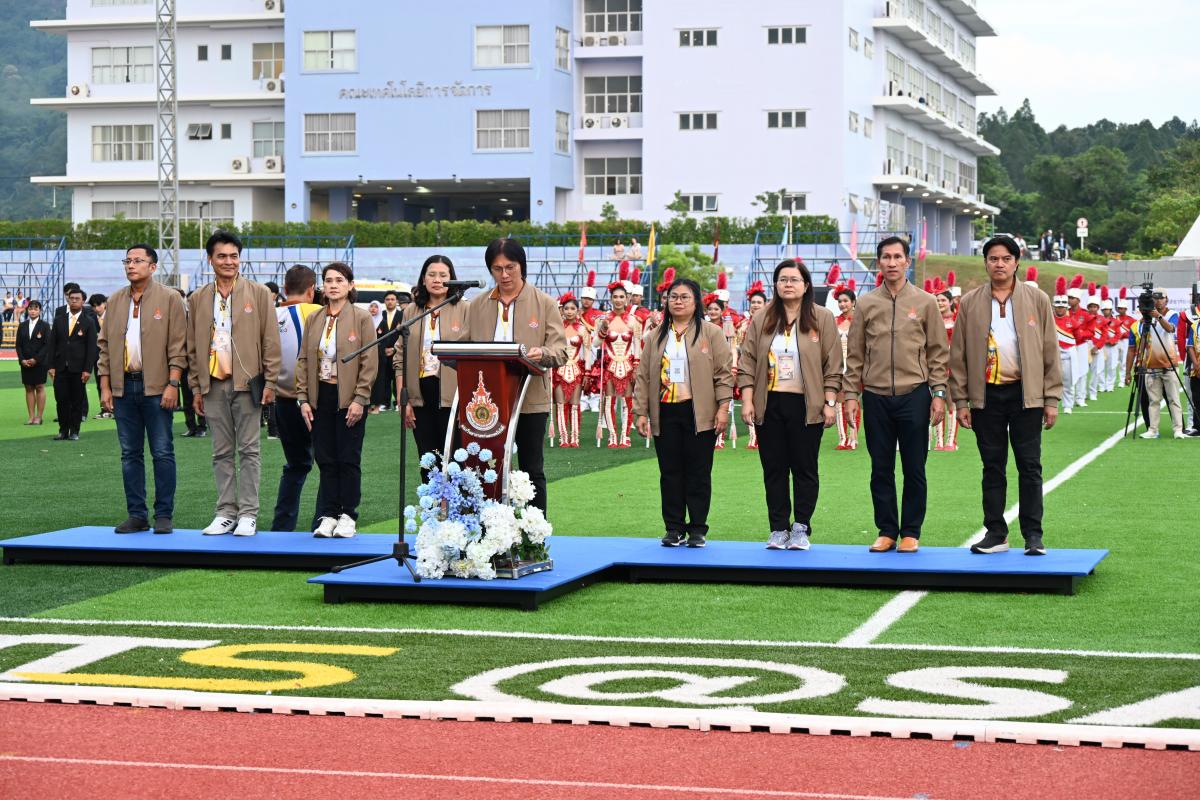 Infinity of friendship มิตรภาพไม่สิ้นสุด เปิดแล้วอย่างเป็นทางการ กีฬา มทร.ศรีวิชัย ครั้งที่ 17 สายโยงเกมส์ พร้อมต้อนรับทัพดารา นักแสดงแข่งขันฟุตบอล เปิดสนาม