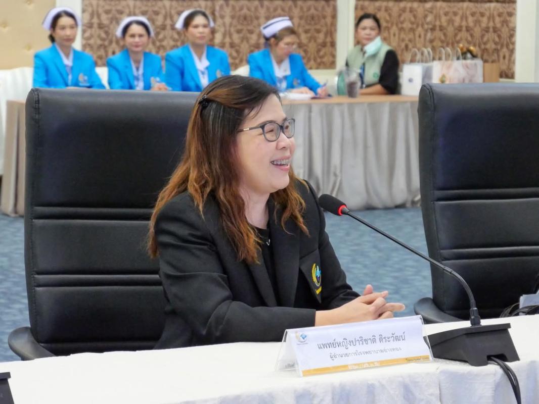 >> โรงพยาบาลอ่างทอง โรงพยาบาลอ่างทอง รพ.อ่างทองให้การต้อนรับ คณะจากโรงพยาบาลปทุมธานี ในโอกาส"รับประเมินไขว้ QA "(Quality Assurance) ปทุมธานี อ่างทอง 
<<<