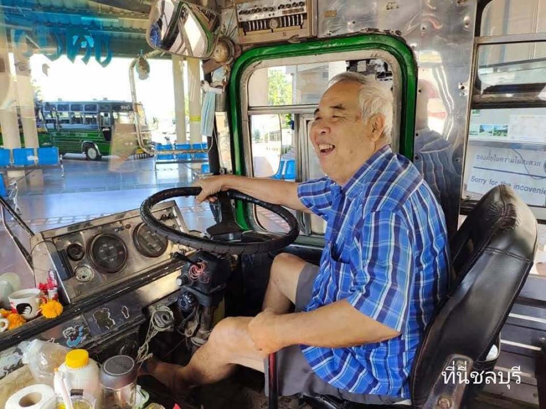 ปิดฉาก 54 ปี รถเมล์เขียวสาย 317 ชลบุรี &ndash; ปลวกแดง นักเรียน คนทำงาน ต้องจ่ายแพงขึ้น