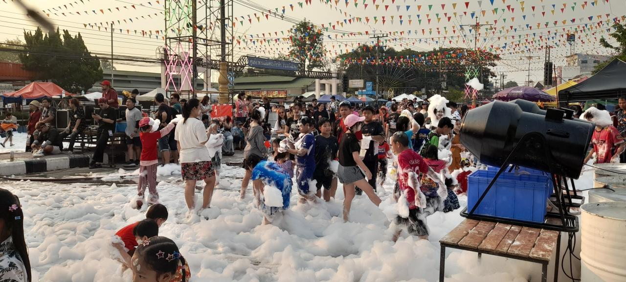 สงกรานต์วังสะพุง วันสุดท้ายจัดอย่างยิ่งใหญ่ คนนับหมื่นร่วมงาน เทศกาลดนตรี