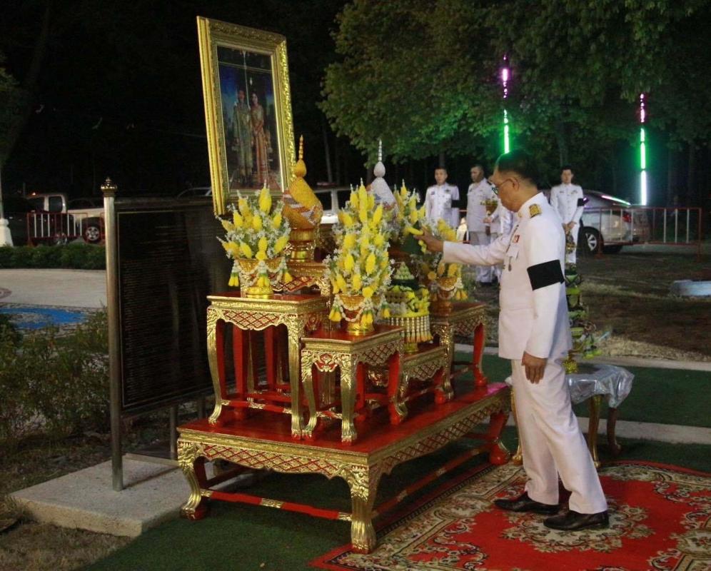 >>> อัญเชิญพุ่มดอกบัวประดิษฐ์พระราชทานถวายสักการะพระศรีมหาโพธิทศมราชบพิตร ที่พุทธมณฑล วัดขุนอินทประมูล เนื่องในวันวิสาขบูชา ประจำปี 2569 <<<