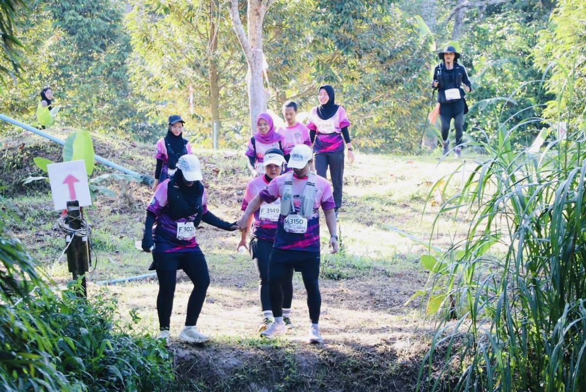 พ่อเมืองสตูล ปล่อยนักวิ่ง &ldquo;Andaman International Trail Running @ Satun&rdquo; &lsquo;4
