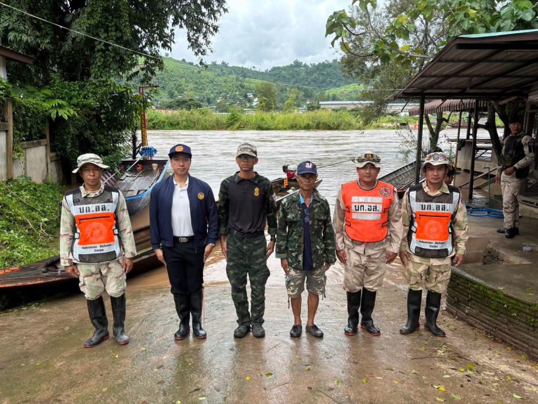 อำเภอพบพระเกาะติดสถานการณ์อุทกภัย เฝ้าระวัง 4 จุดเสี่ยง หลังน้ำเพิ่มสูง ไหลท่วมเส้นทาง–สะพาน ย้ำพร้อมอพยพประชาชนกลุ่มเปราะบาง หากสถานการณ์วิกฤติ