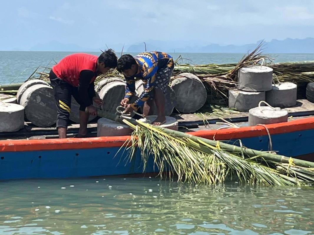 พ่อเมืองสตูล มัดรวมจัดบ้านปลา ขยายพันธุ์สร้างความสมบูรณ์ทางทะเล