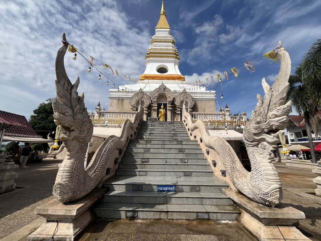 วัดพระธาตุหล้าหนอง จังหวัดหนองคาย