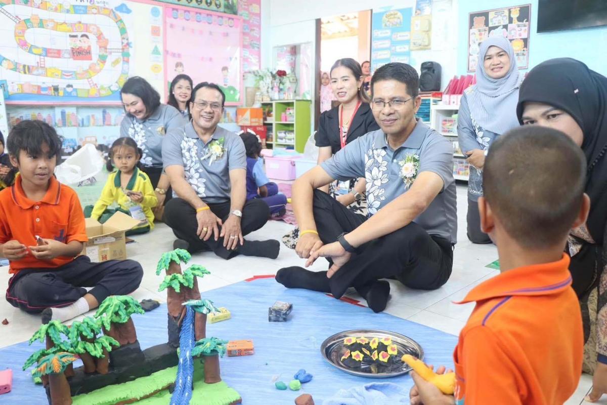 ผลผลิตของ นร.งานศิลปฯ &lsquo;73 ต้องจัดไม่เกี่ยง น้ำมันแพง