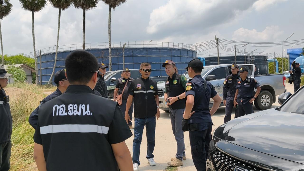 พังงา-ป่าไม้ตรวจยึดฝายเอกชนปิดคลองนาเตยสูบน้ำไปผลิตประปาขายภูเก็ต หลายหน่วยงานรุมแจ้งความเอาผิด ด้านกรมน้ำแจ้งให้รื้อถอนภายใน7วัน