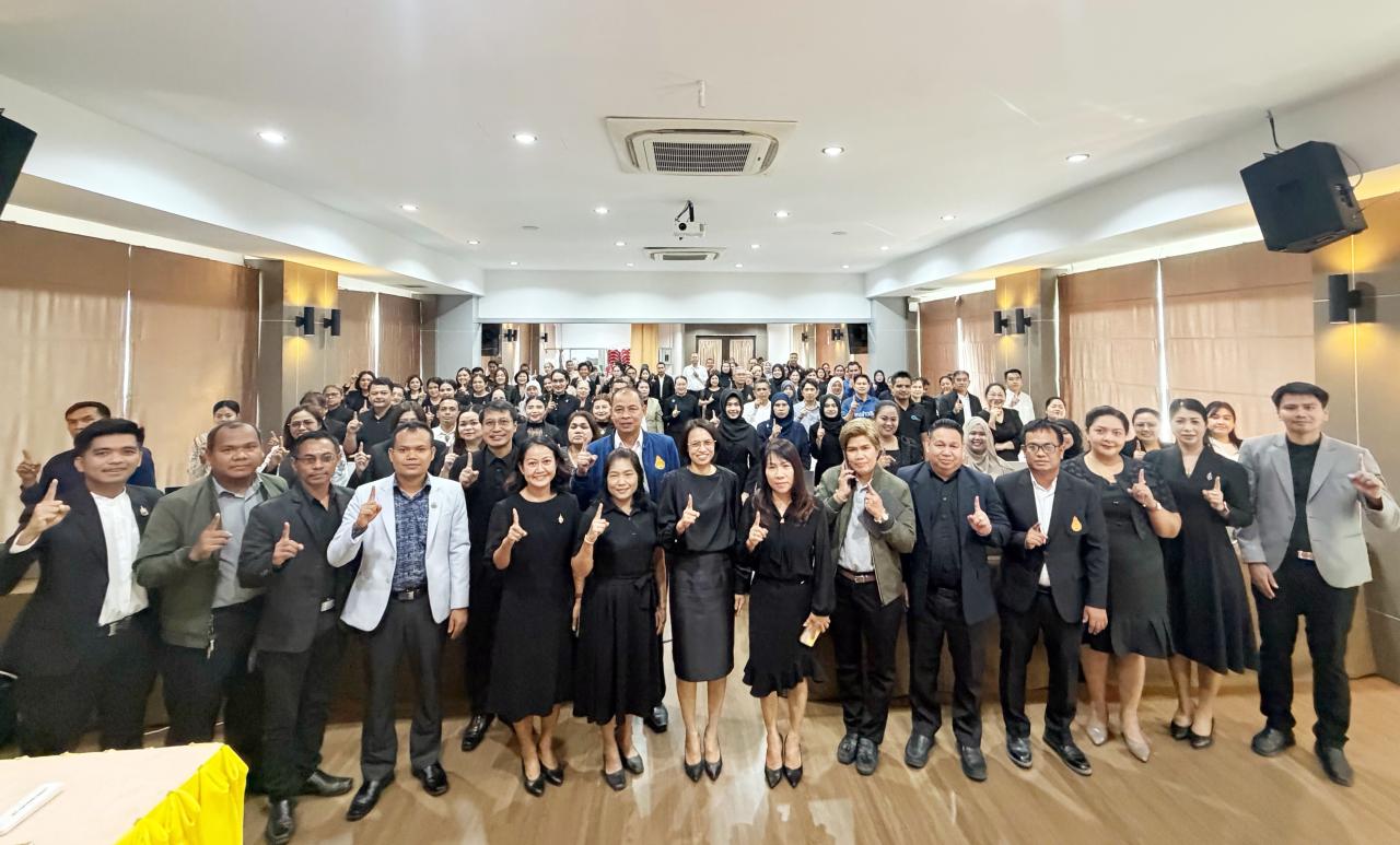 สพป.กระบี่ พัฒนาภาวะผู้นำด้านเทคโนโลยีของผู้บริหารสถานศึกษา หลักสูตร &ldquo;Smart School Management AI Leadership&rdquo;