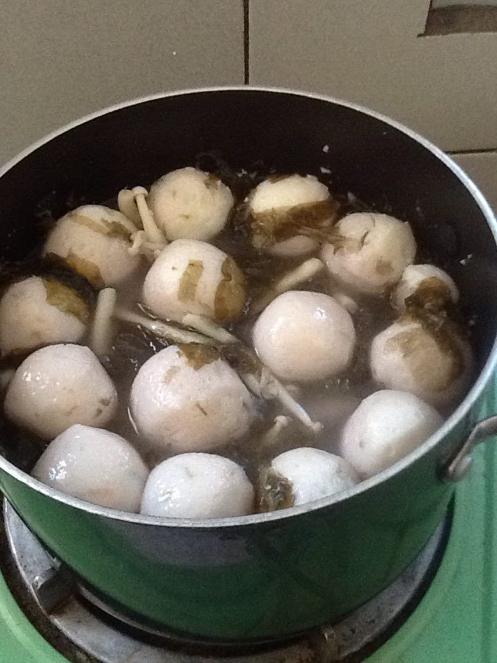 魚蛋紫菜湯1