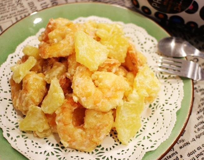 菠蘿蝦球1
