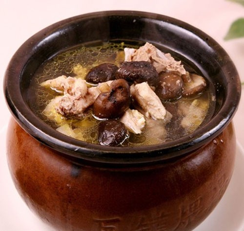 冬菇雞湯