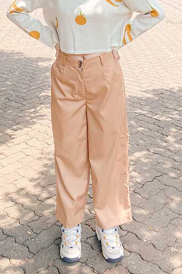 Beige Ye Hee