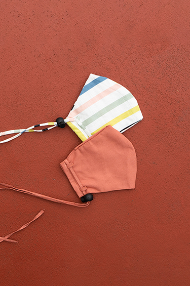 Duckbill Cloth Mask with Stopper
