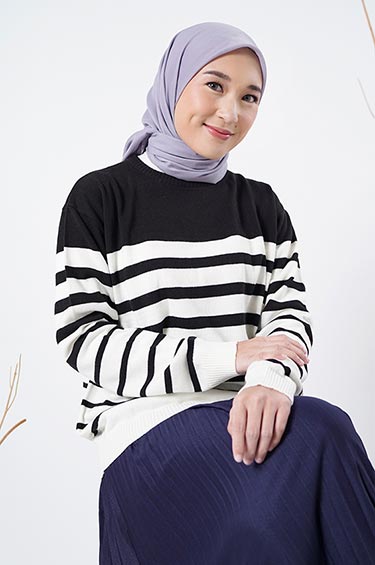 Sweater Emma Black Stripes