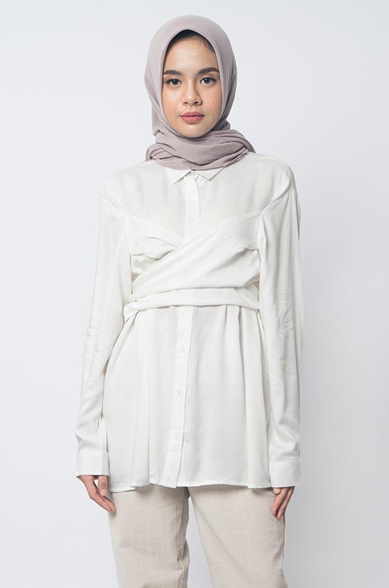 Kemeja Kyo Shirt Off-White
