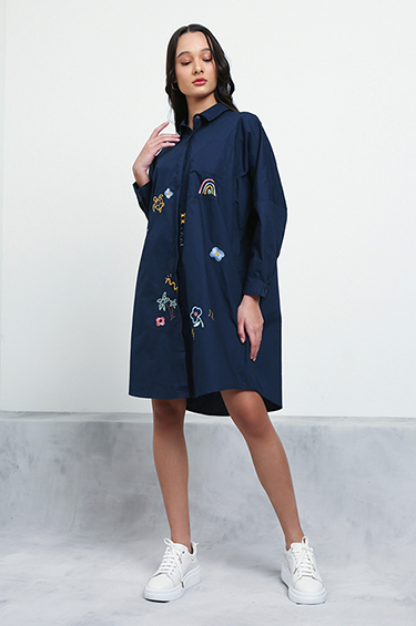 Navy Embroidery Oasis
