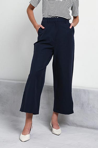 Navy Sevrin