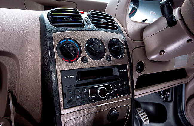 tata indigo ecs music system price